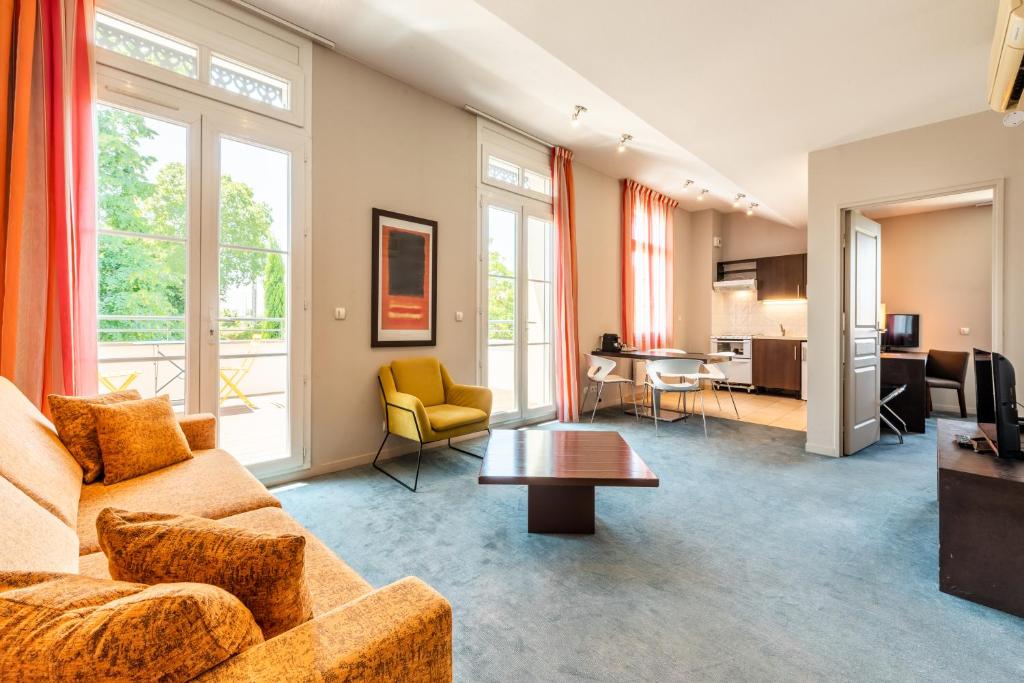 Résidence de Diane - Toulouse 4* appart-hôtel avec piscine extérieure chauffée